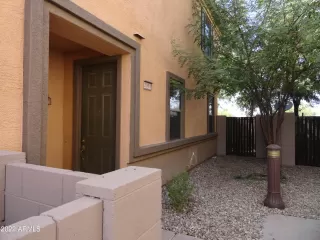 Photo #2: 6446597 Listing