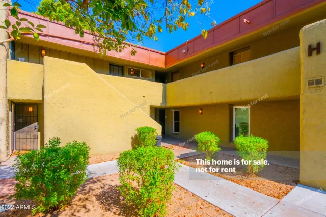 MLS: 6446761 Condo For Sale