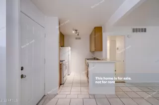 Photo #6: 6446761 Listing