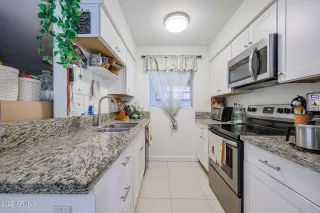 Photo #4: 6446806 Listing 