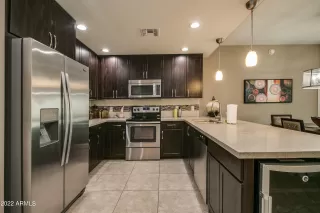 Photo #2: 6446832 Listing