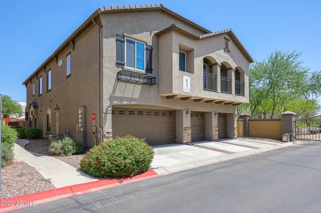 MLS: 6447220 Condo For Sale