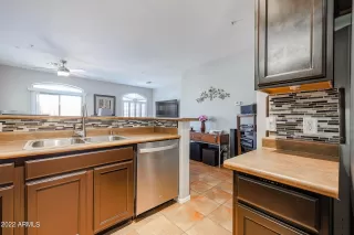 Photo #3: 6447220 Listing 