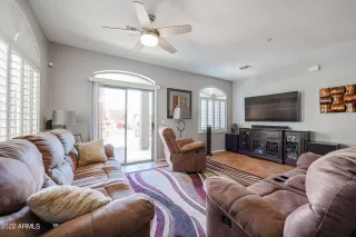 Photo #6: 6447220 Listing 