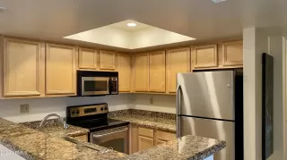 Photo #1: 6447466 Listing