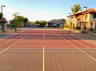 Photo #6: 6447466 Listing