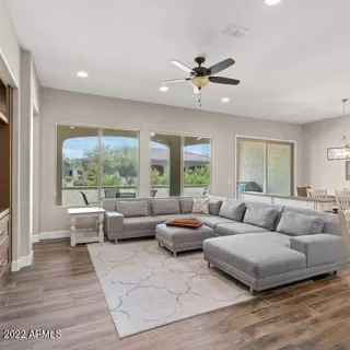 Photo #4: 6447880 Listing 