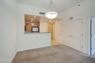 Photo #5: 6447913 Listing 