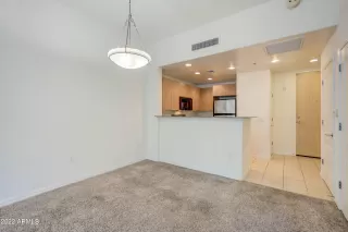 Photo #6: 6447913 Listing 