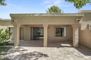 Photo #3: 6447932 Listing