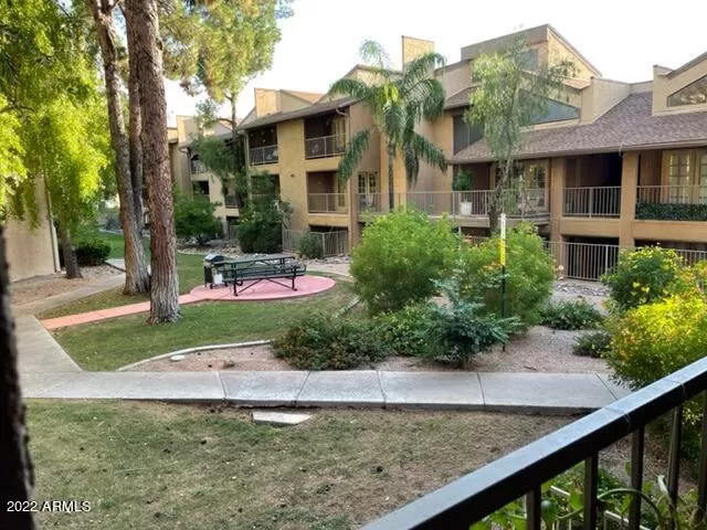 MLS: 6448054 Condo For Sale