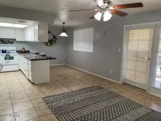 Photo #5: 6448054 Listing