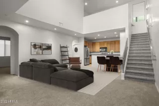 Photo #3: 6448153 Listing 