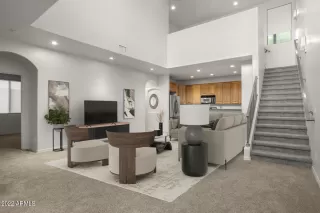 Photo #5: 6448153 Listing 