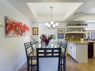 Photo #3: 6448181 Listing