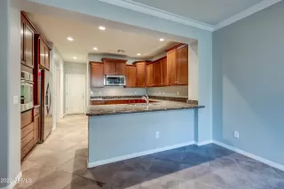 Photo #5: 6448482 Listing 