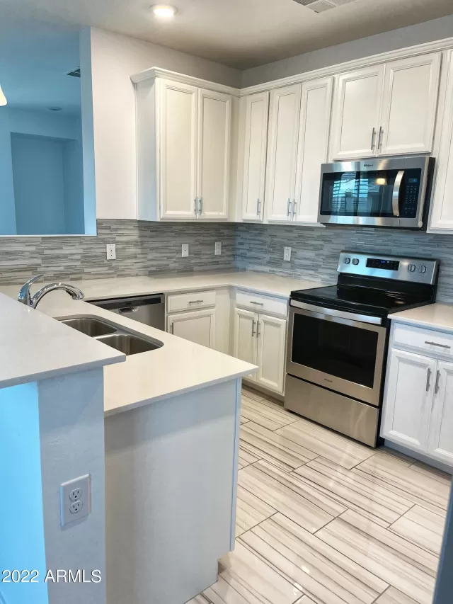 MLS: 6448490 Condo For Sale