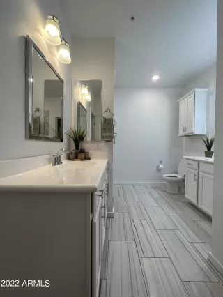 Photo #6: 6448490 Listing