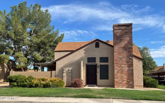 MLS: 6448524 Condo For Sale