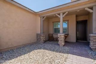 Photo #4: 6448535 Listing