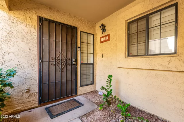 MLS: 6448551 Condo For Sale