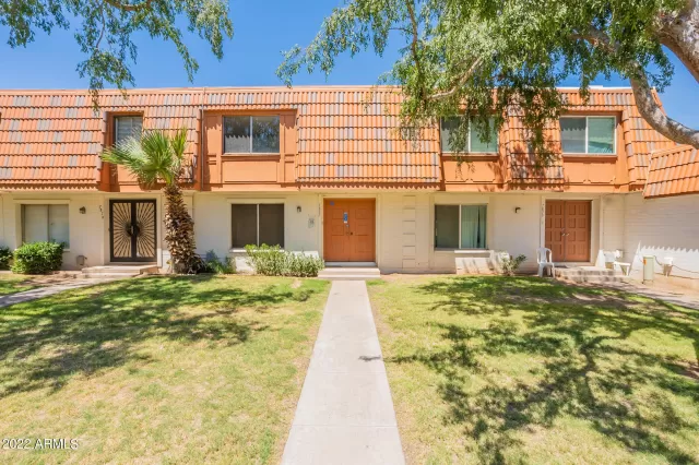 MLS: 6448574 Condo For Sale