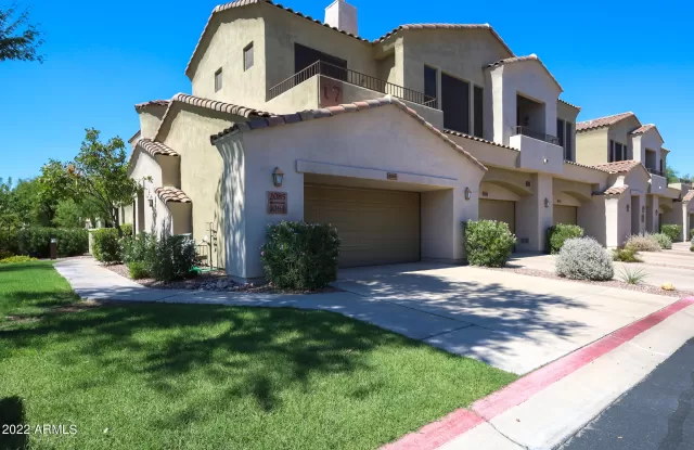 MLS: 6448782 Condo For Sale