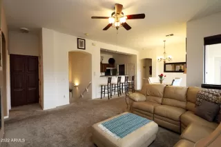 Photo #4: 6448782 Listing