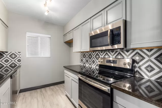 MLS: 6448816 Condo For Sale