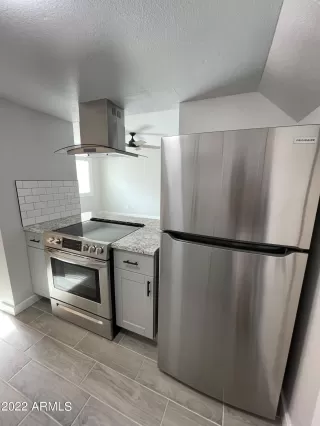 Photo #3: 6449004 Listing 