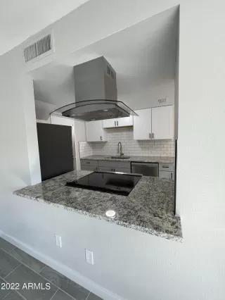 Photo #4: 6449004 Listing 