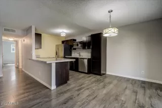 Photo #3: 6449013 Listing