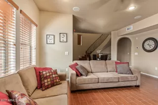 Photo #6: 6449032 Listing