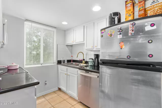 MLS: 6449173 Condo For Sale