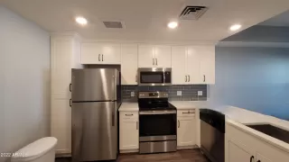 Photo #4: 6449344 Listing 