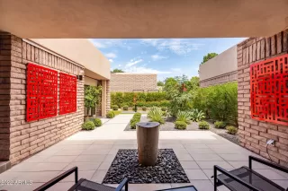 Photo #4: 6449598 Listing