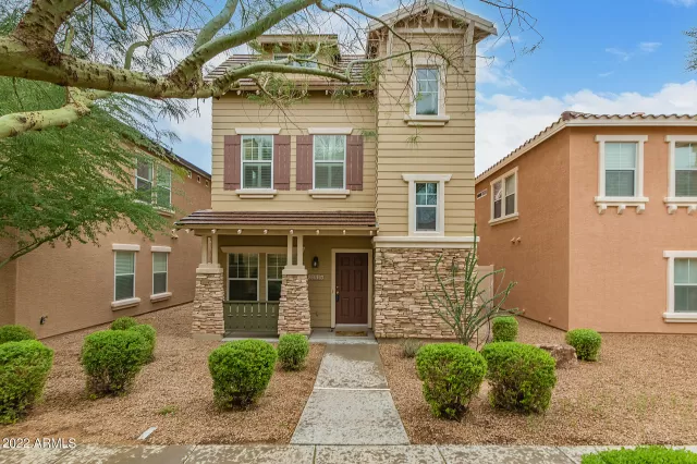 MLS: 6449787 Condo For Sale