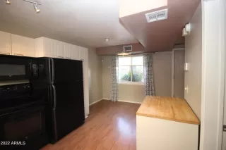 Photo #6: 6450072 Listing