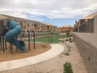 Photo #5: 6450294 Listing