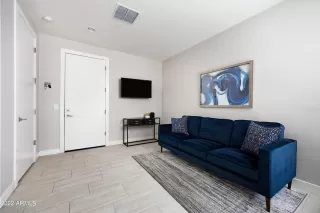 Photo #1: 6450327 Listing 