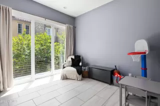 Photo #6: 6450327 Listing 