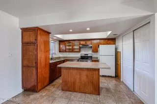 Photo #5: 6450424 Listing 