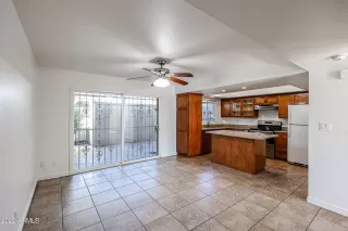 Photo #6: 6450424 Listing 