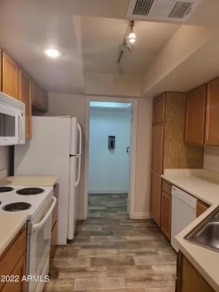 Photo #1: 6450446 Listing