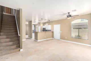 Photo #2: 6450582 Listing 