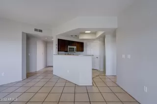 Photo #4: 6450751 Listing