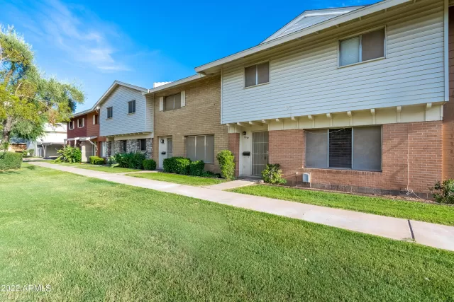 MLS: 6450941 Condo For Sale