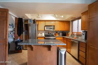 Photo #2: 6450941 Listing 