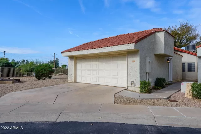 MLS: 6451010 Condo For Sale