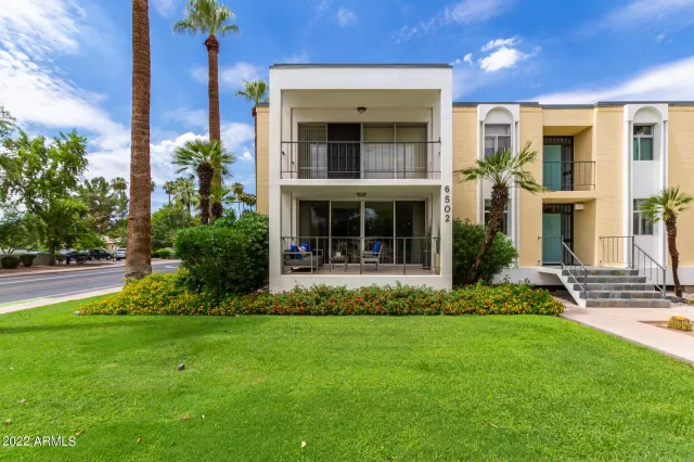 MLS: 6451013 Condo For Sale